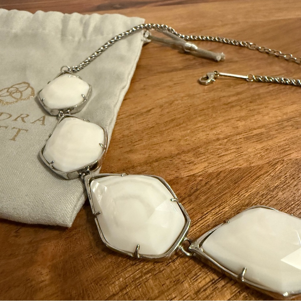 Kendra Scott Statement Necklace